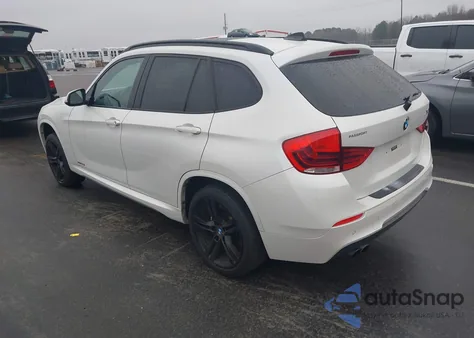 2013 BMW X1 xDrive28I из США, поврежденный, VIN WBAVL1C55DVR88442